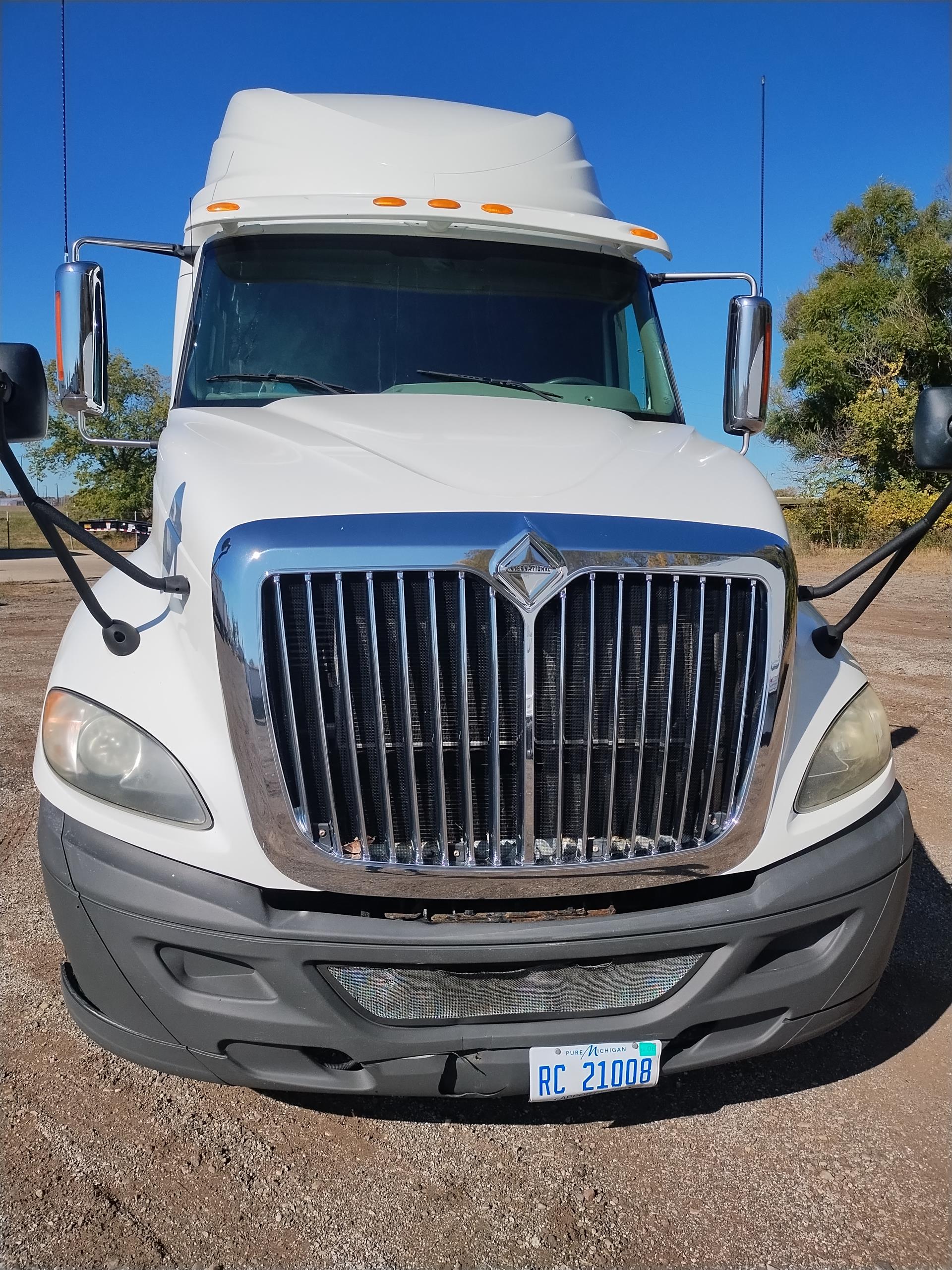 International Prostar +  122 2015 - image 3 of 6