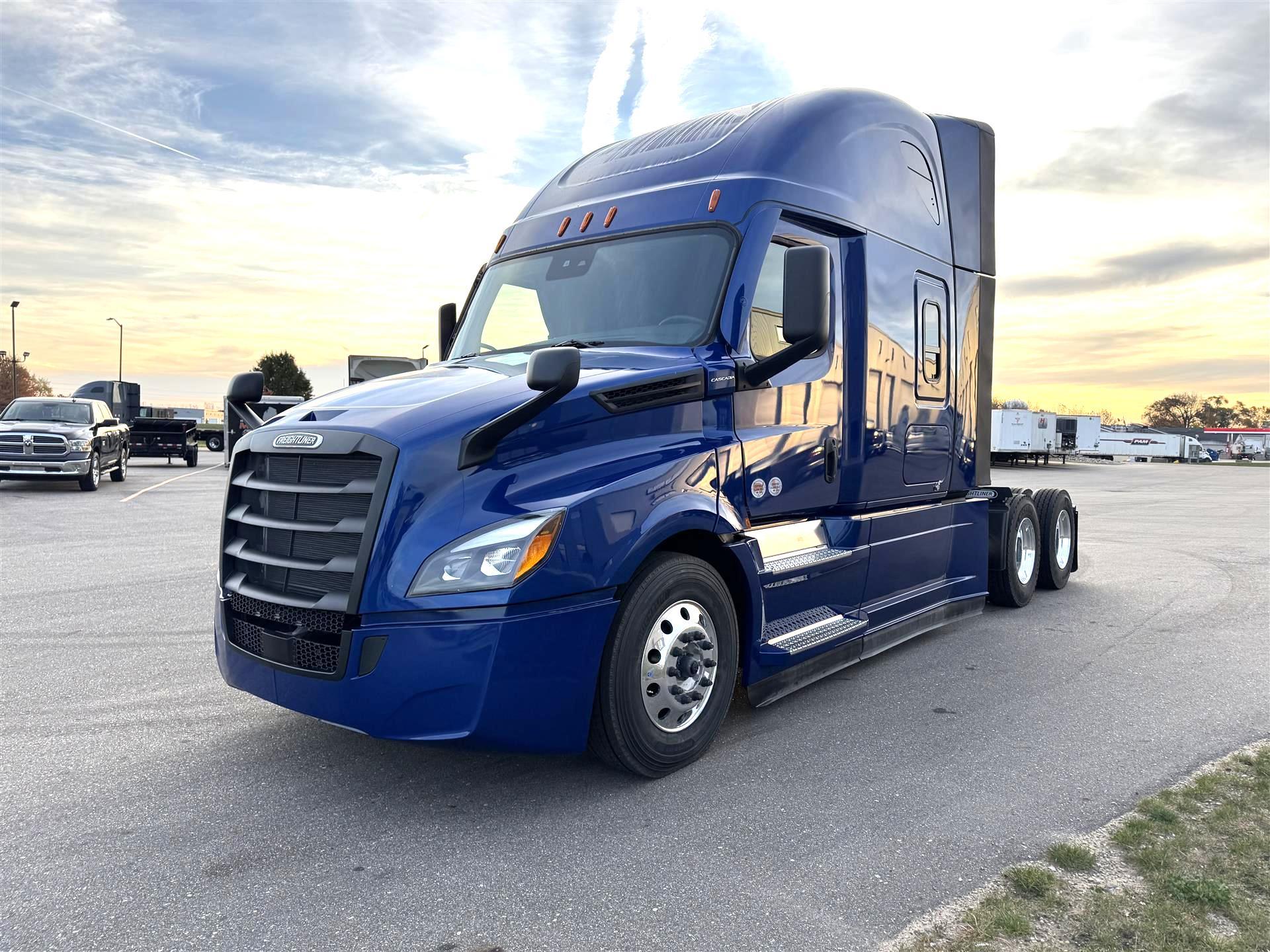 Freightliner Cascadia 2025 - image 1 of 6